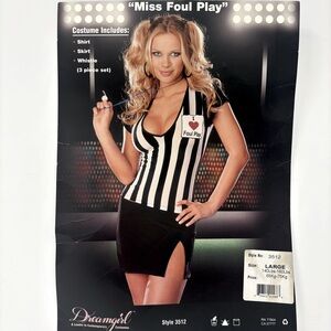 Dream Girl Miss Foul Play costume
Size: L
3 piece